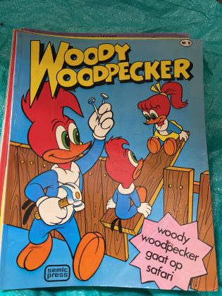 Cover van Woody Woodpecker gaat op safari
