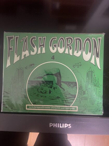 Cover van Flash Gordon 4
