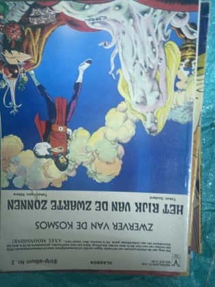 Cover van Het rijk van de zwarte zonnen