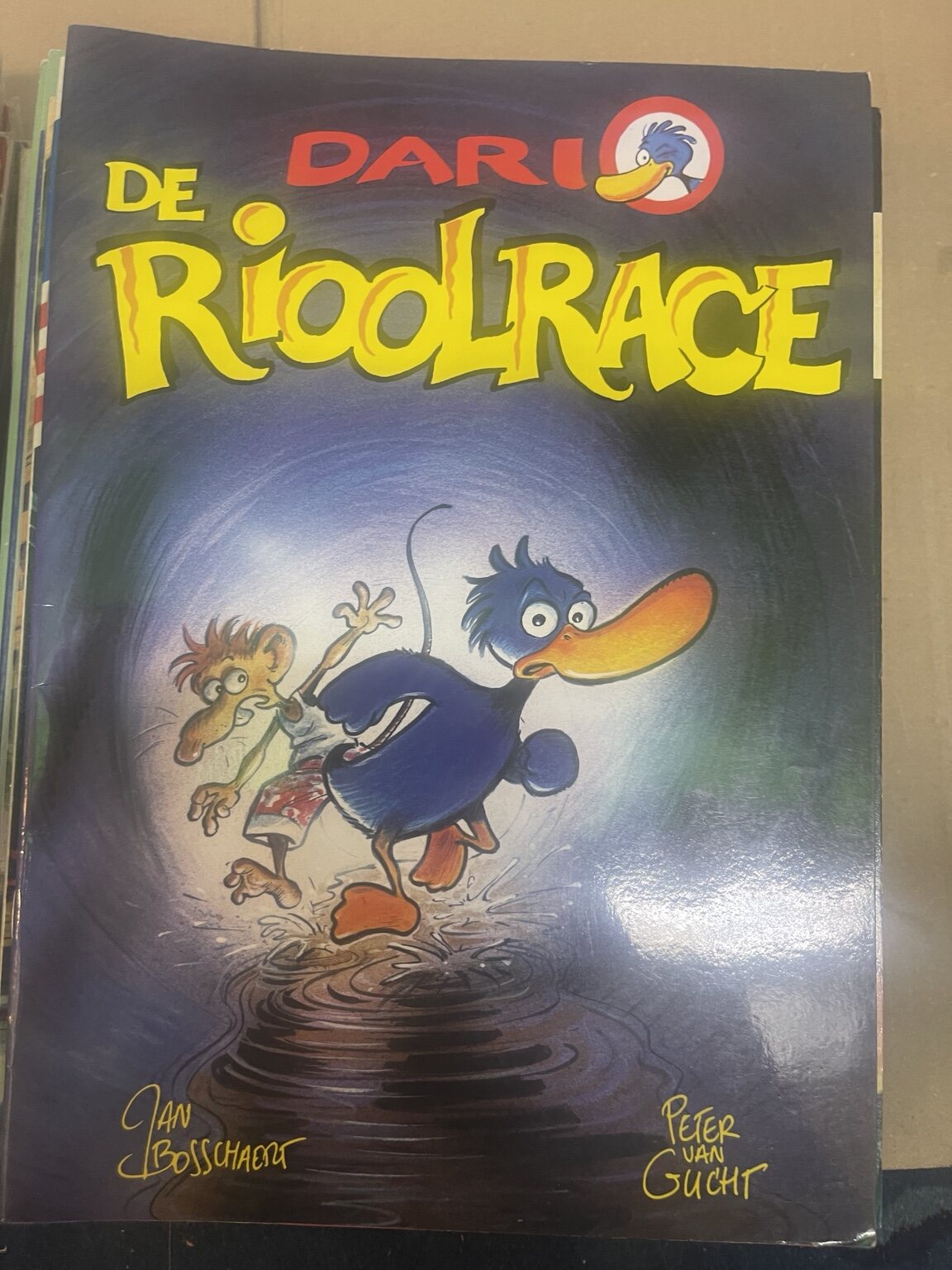 Achterkant van De rioolrace (2012)