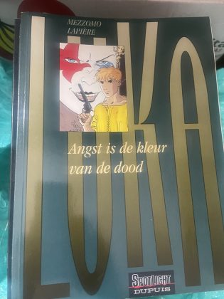 Cover van Angst is de kleur van de dood