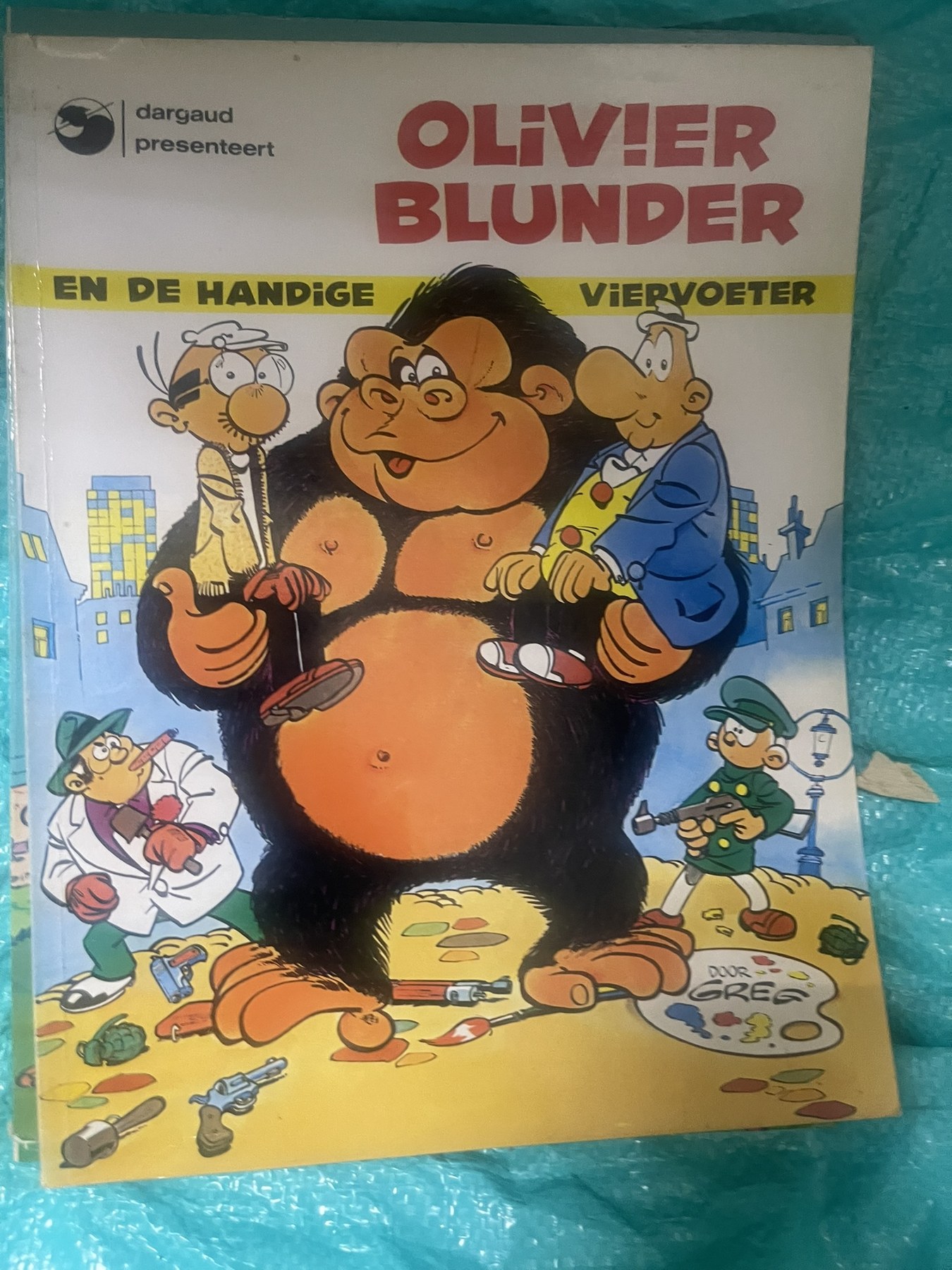 Cover van Olivier Blunder en de handige viervoeter