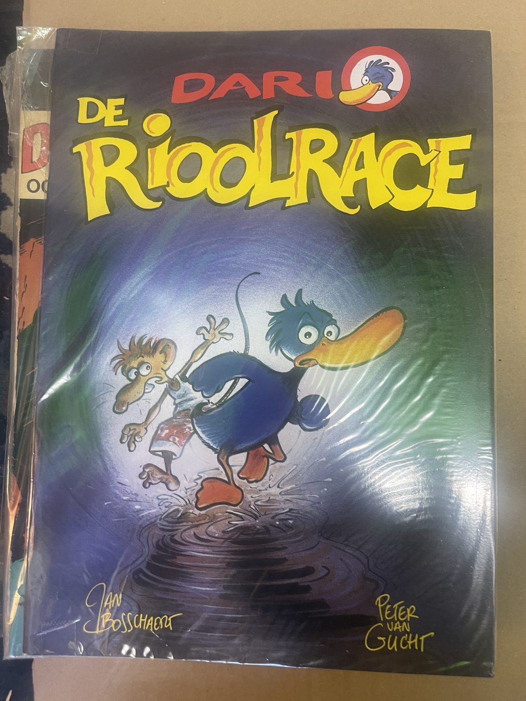 Achterkant van De rioolrace (2014)
