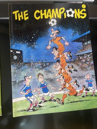 Cover van The Champions 12