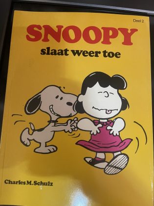 Cover van Snoopy slaat weer toe