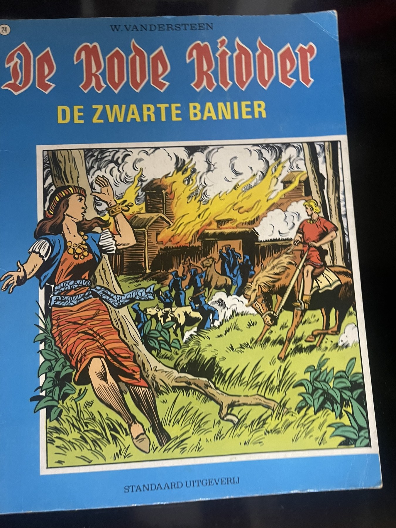 Cover van De zwarte banier