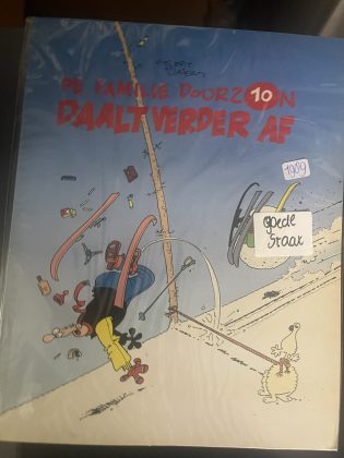 Cover van De familie Doorzon daalt verder af