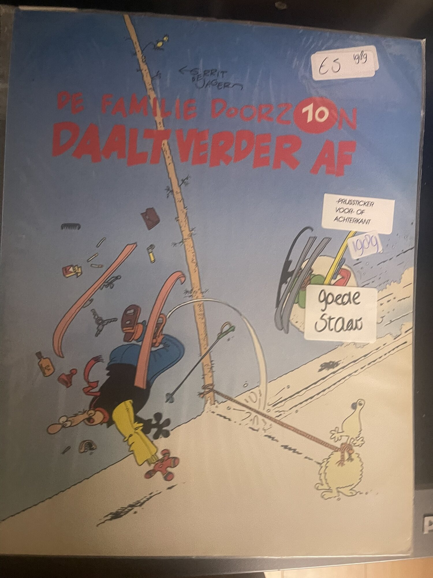 Cover van De familie Doorzon daalt verder af