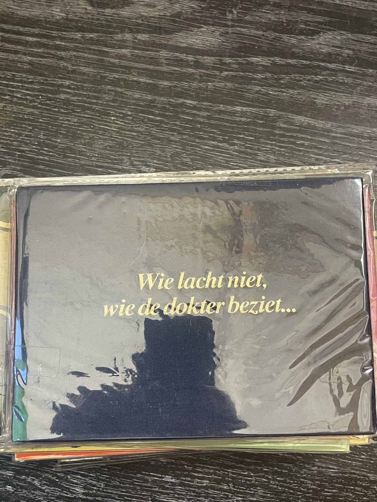 Cover van Wie lacht niet, wie de dokter beziet.....