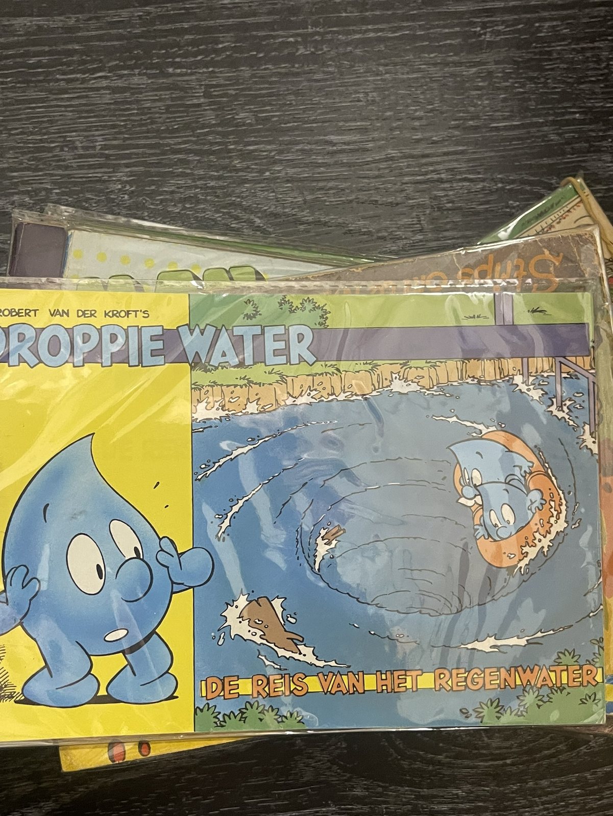 Cover van Droppie Water