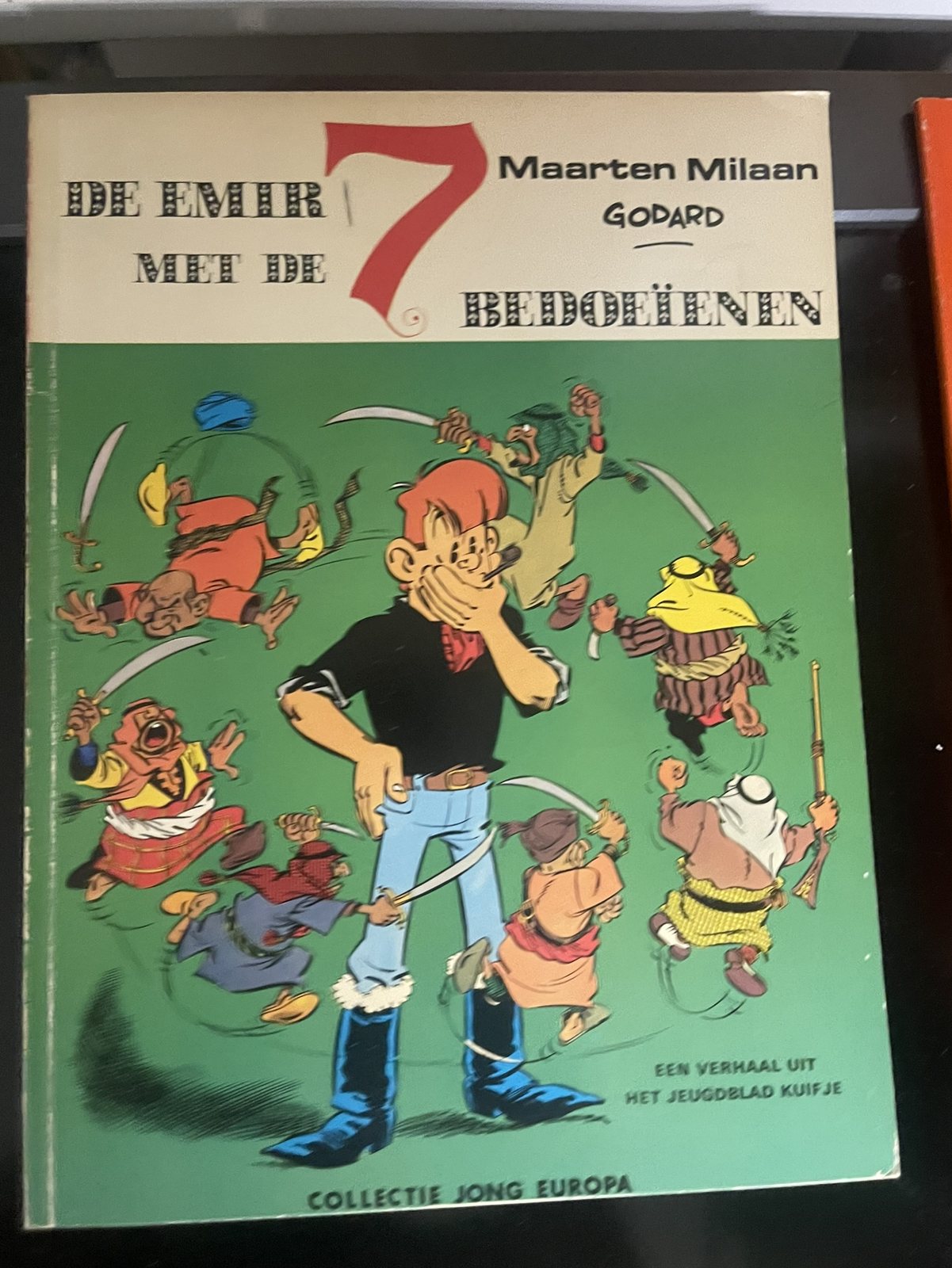 Cover van De emir met de 7 bedoeïenen
