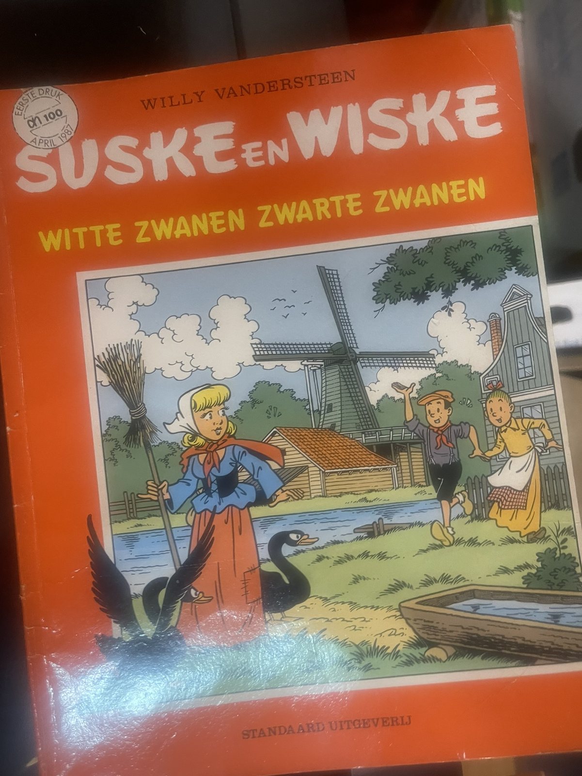 Cover van Witte zwanen zwarte zwanen