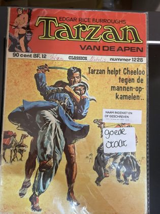 Cover van Tarzan helpt Cheelo tegen de mannen-op-kamelen..