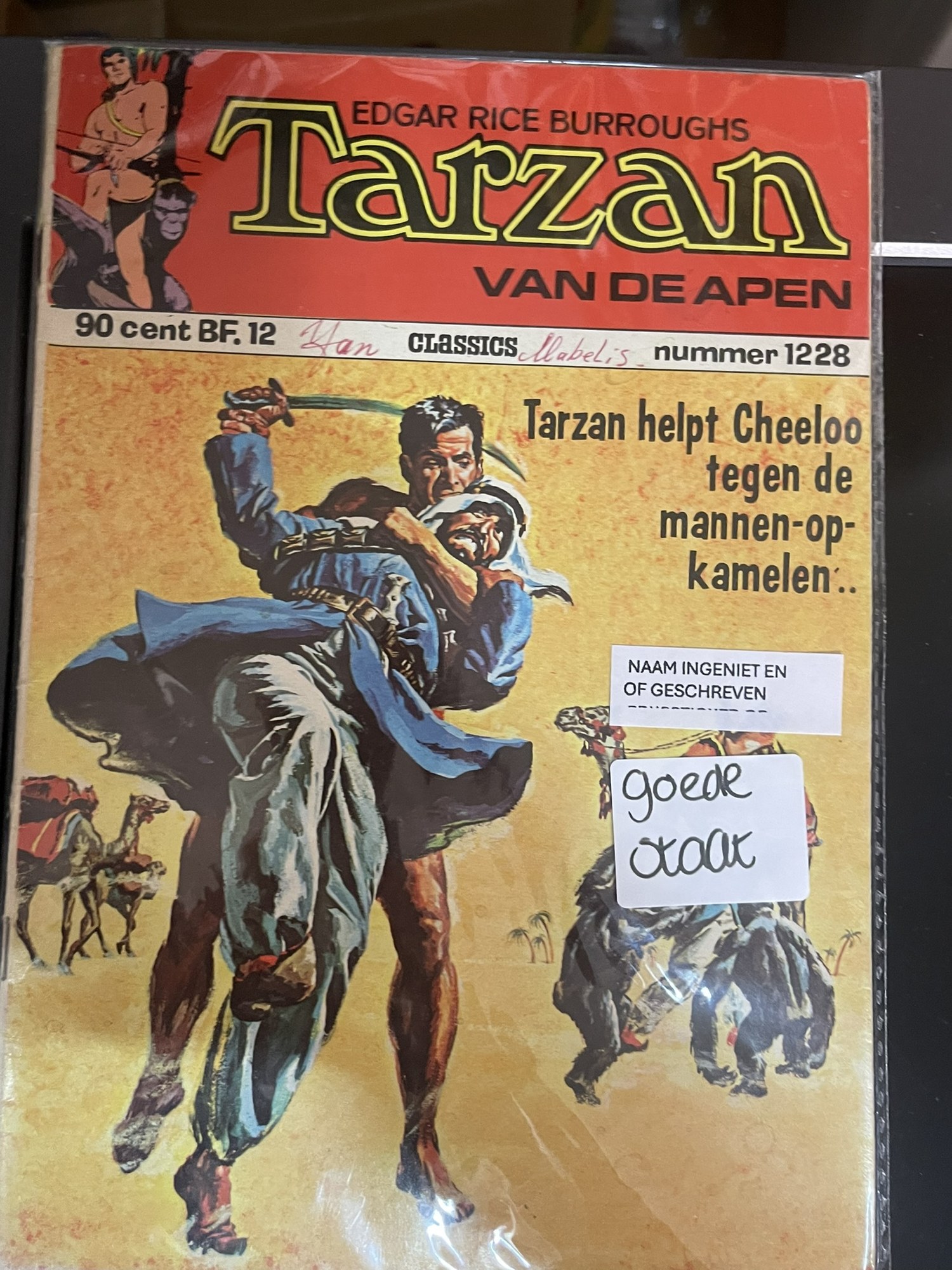 Cover van Tarzan helpt Cheelo tegen de mannen-op-kamelen..
