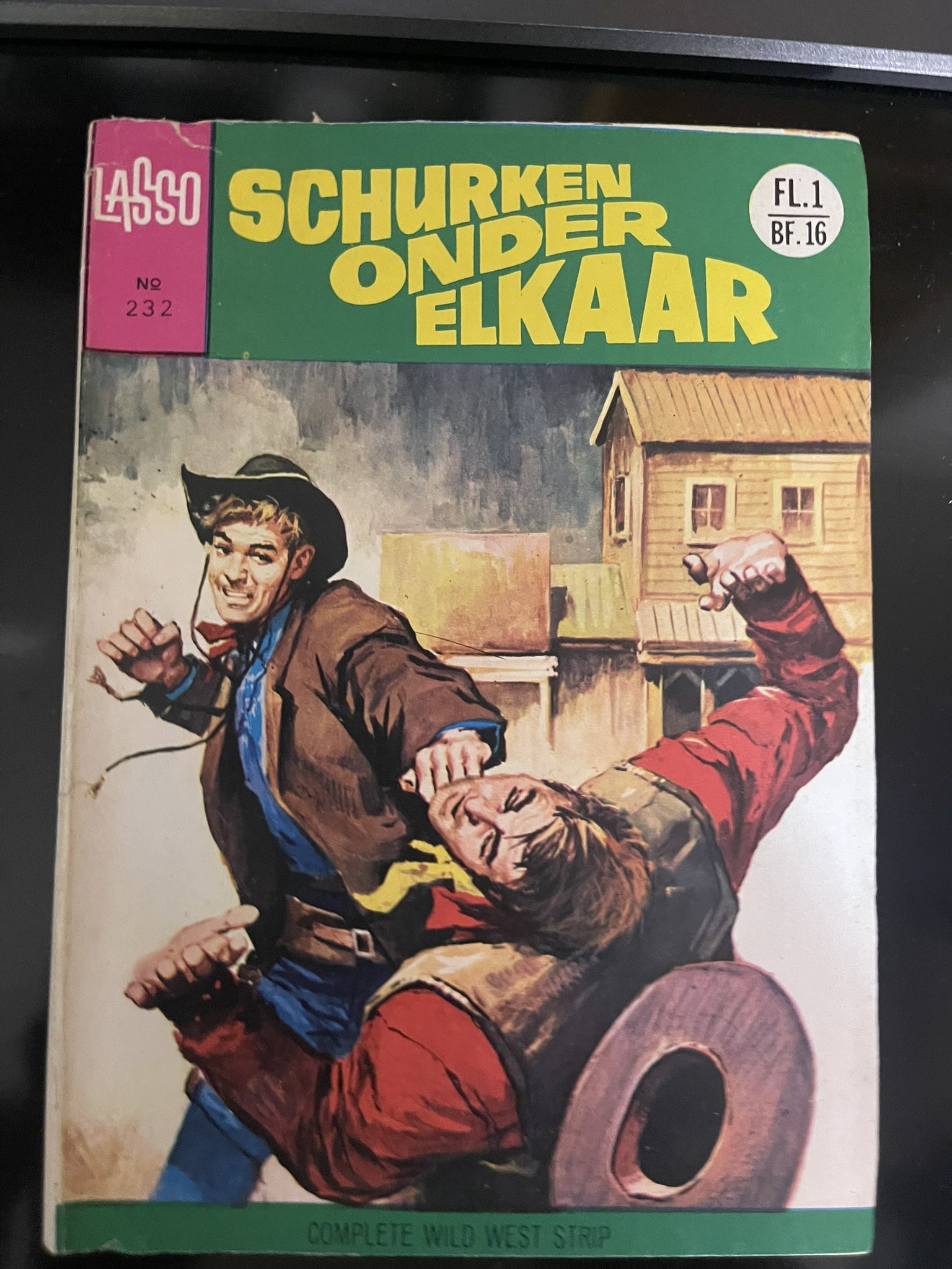 Schurken onder elkaar