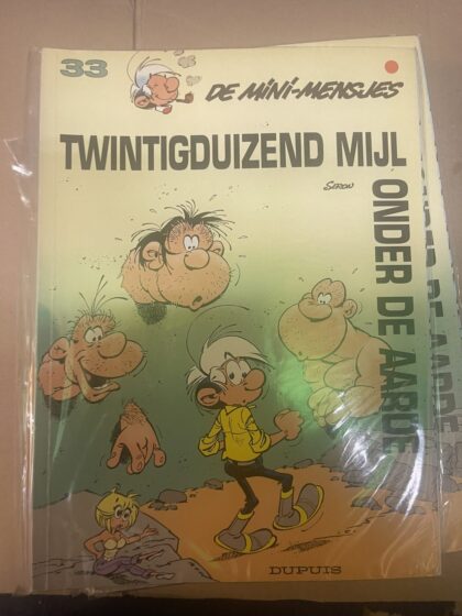 Cover van Twintigduizend mijl onder de aarde