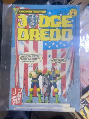 Cover van Judge Dredd - JuniorPress