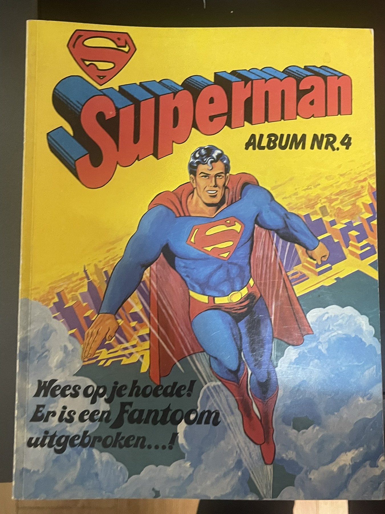 Cover van Wees op je hoede! Er is een Fantoom uitgebroken...!