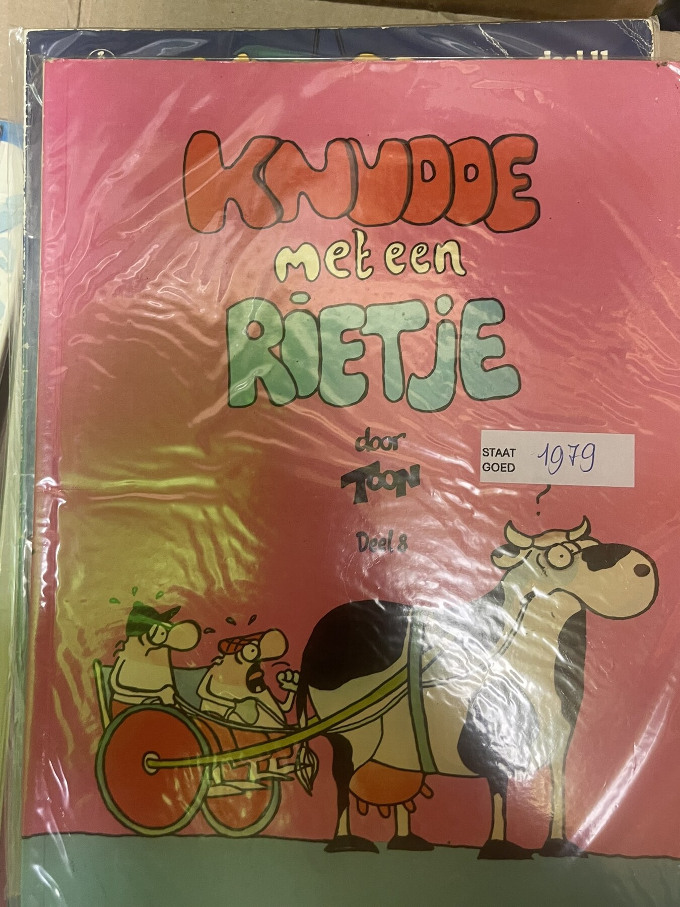 Knudde met een rietje