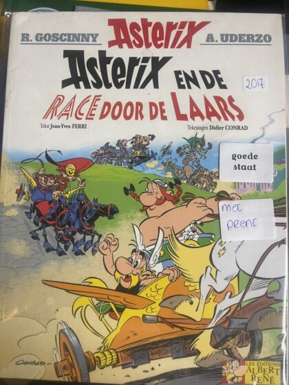 Asterix 37 – Asterix en de race door de laars