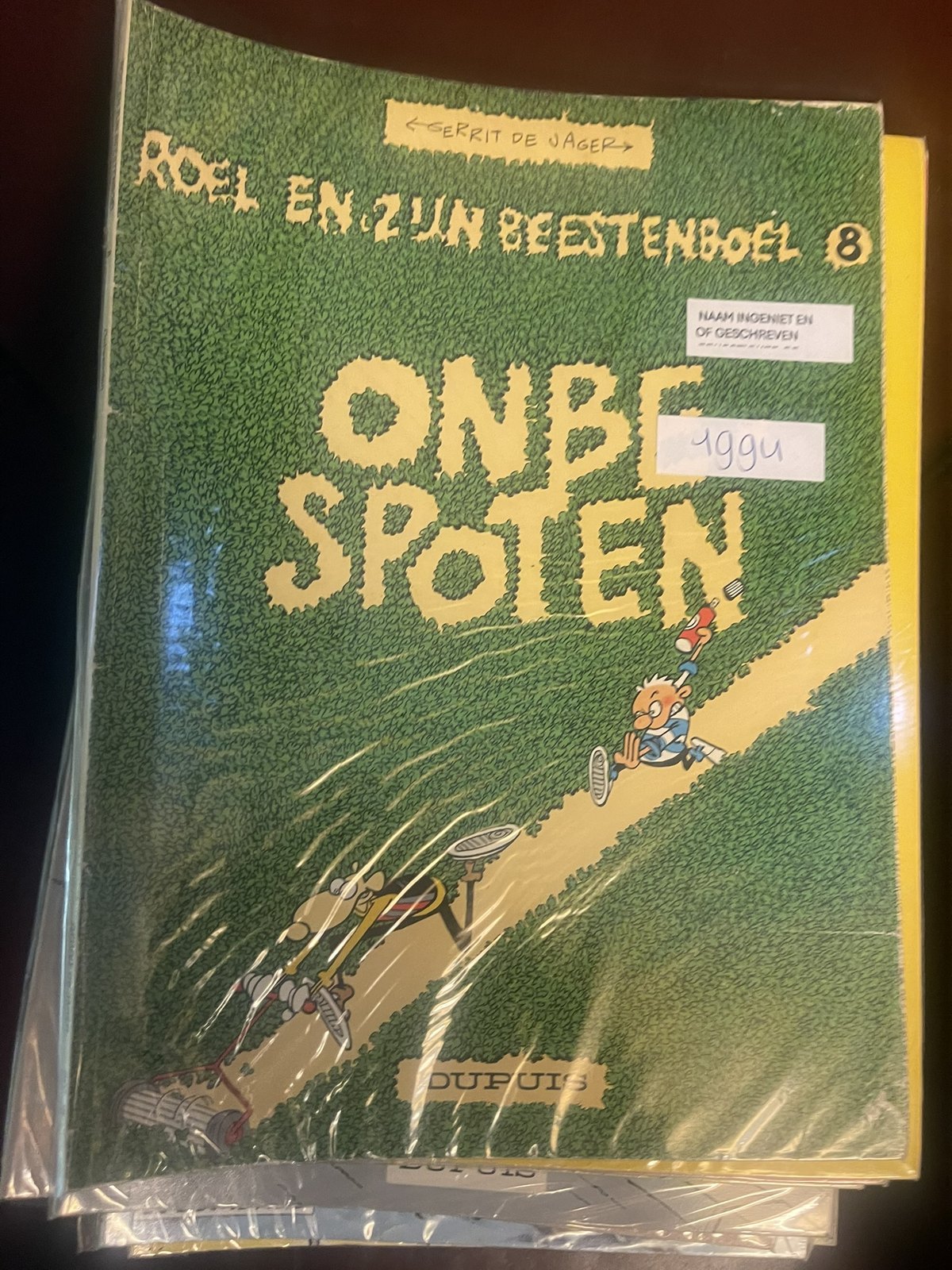 Cover van Pitch on the beach