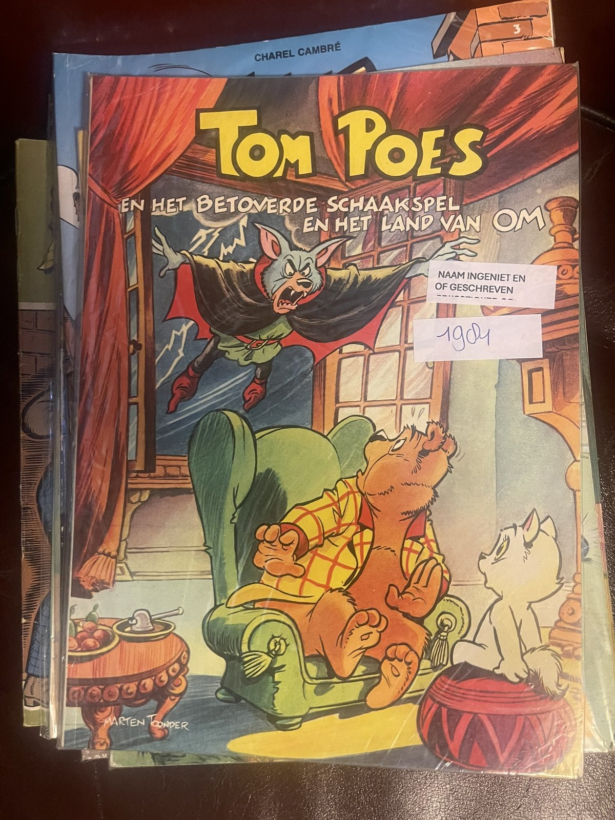 Cover van Tom Poes en het betoverde schaakspel + Tom Poes en het land van Om