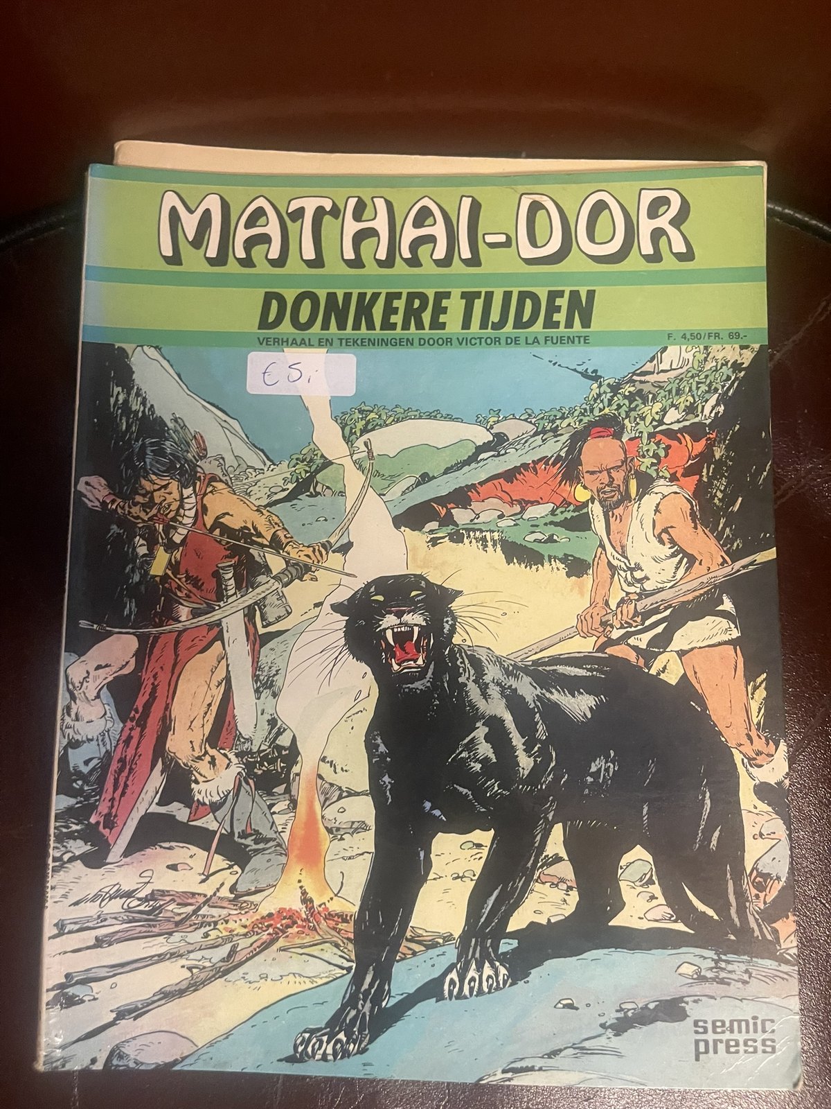 Cover van Donkere tijden