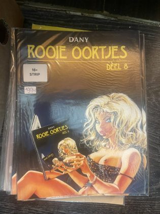 Cover van Rooie oortjes 4