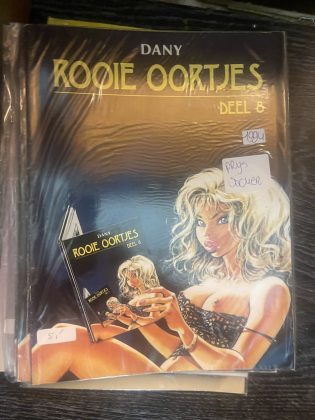 Cover van Rooie oortjes 4