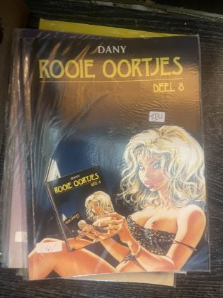 Cover van Rooie oortjes 8