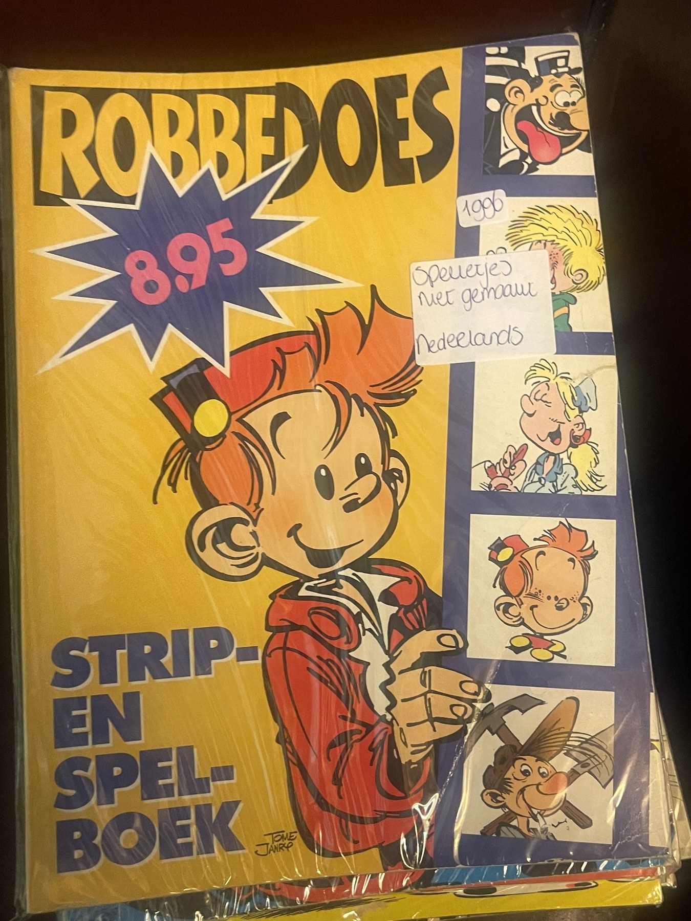 Cover van Robbedoes strip- en spelboek