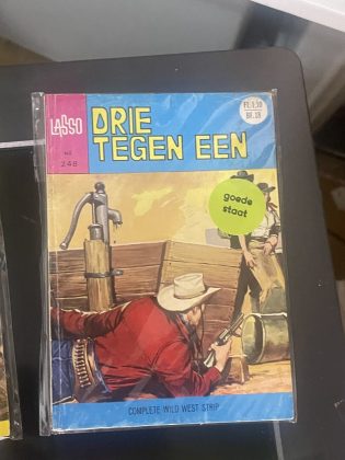 Cover van Drie tegen een