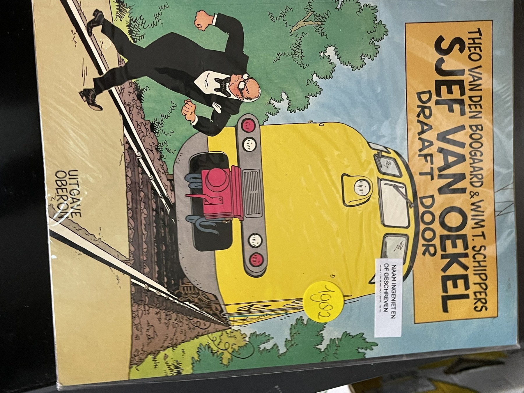 Cover van Sjef van Oekel draaft door