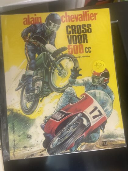 Cover van Cross voor 500 cc