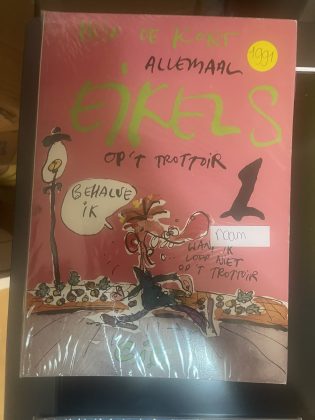 Cover van Allemaal eikels op 't trottoir
