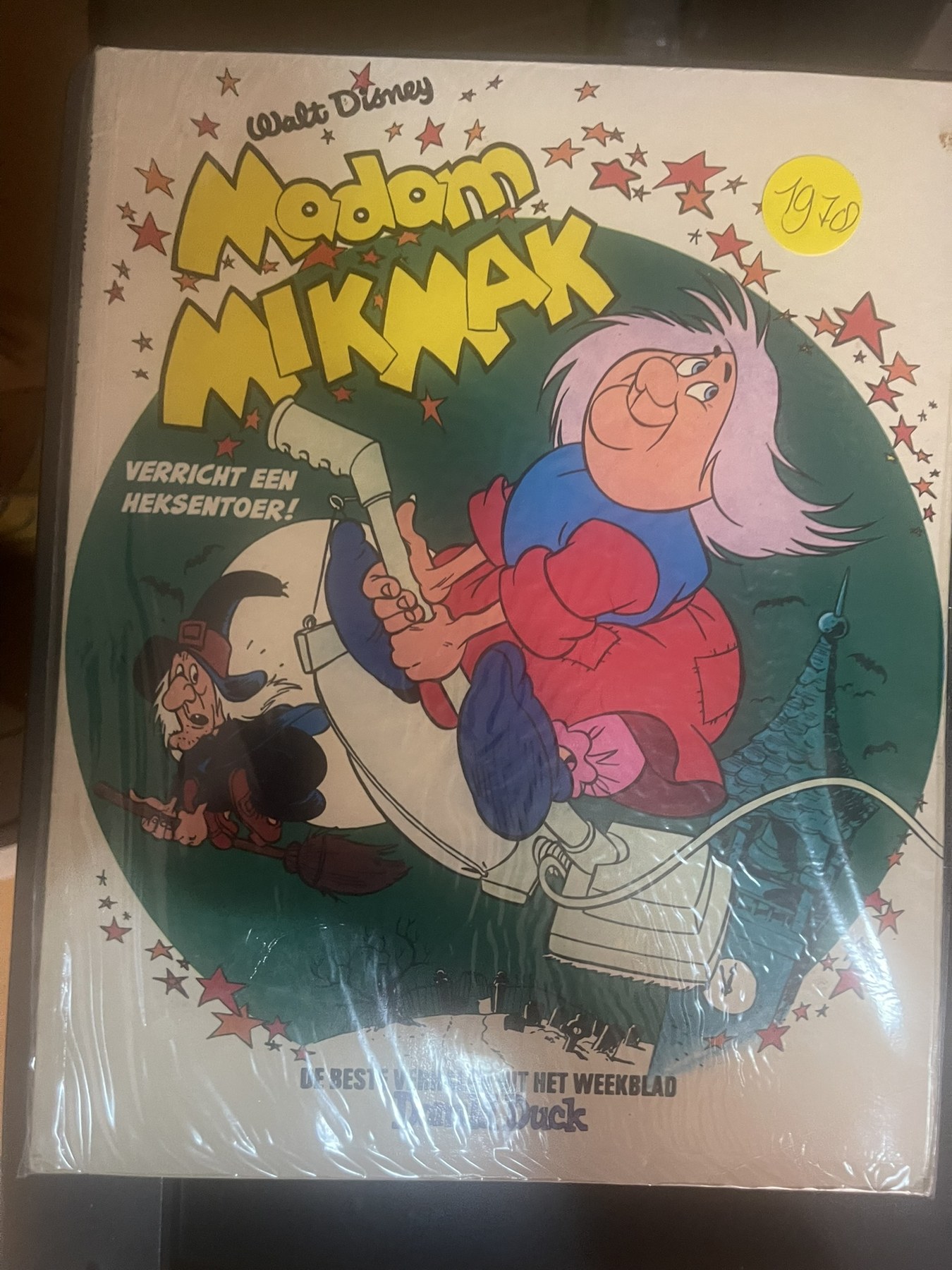 Cover van Madam Mikmak verricht een heksentoer