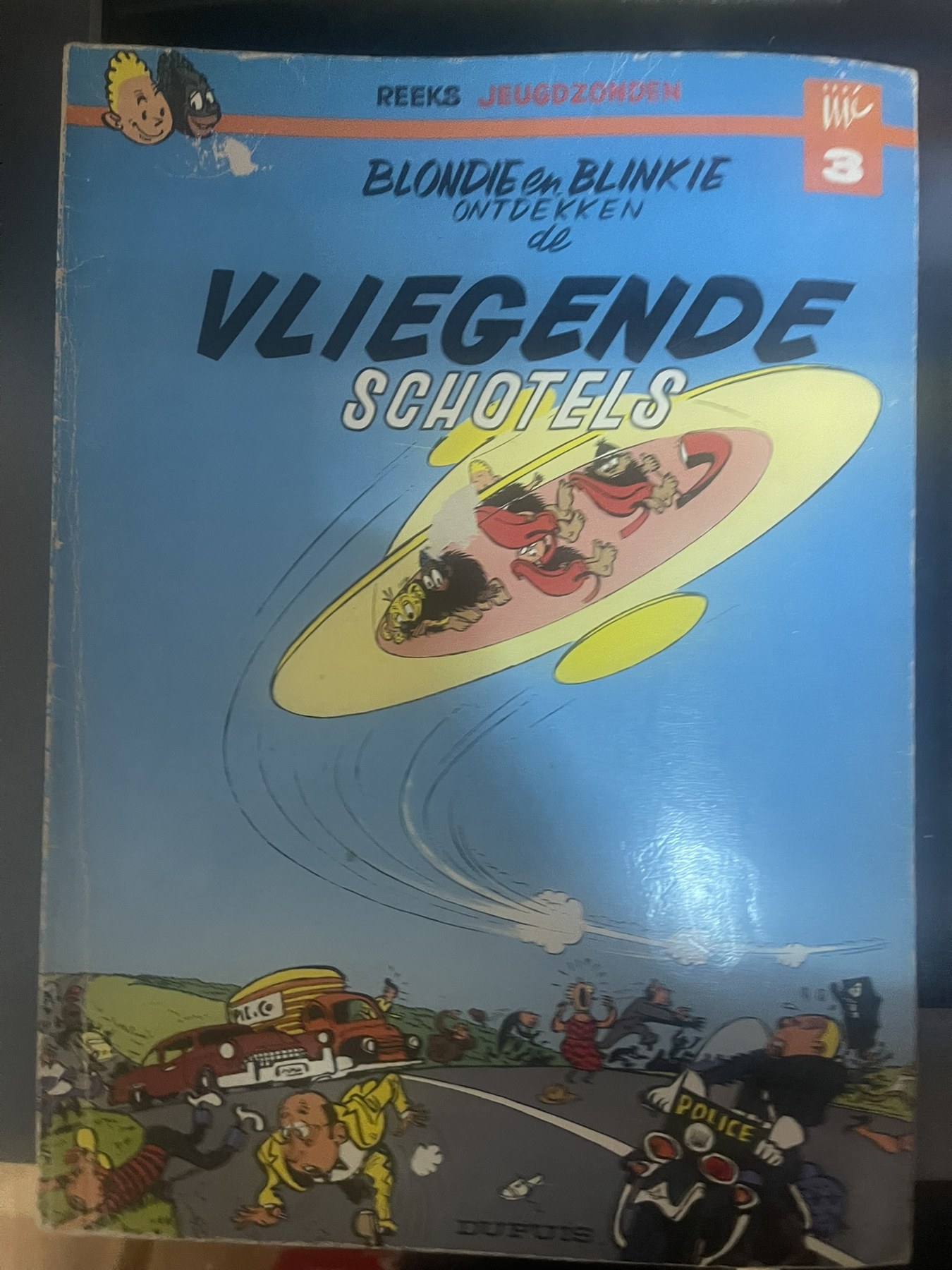 Cover van Blondie en Blinkie ontdekken de vliegende schotels