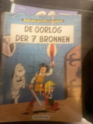 Cover van De oorlog der 7 bronnen