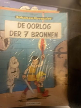 Cover van De oorlog der 7 bronnen