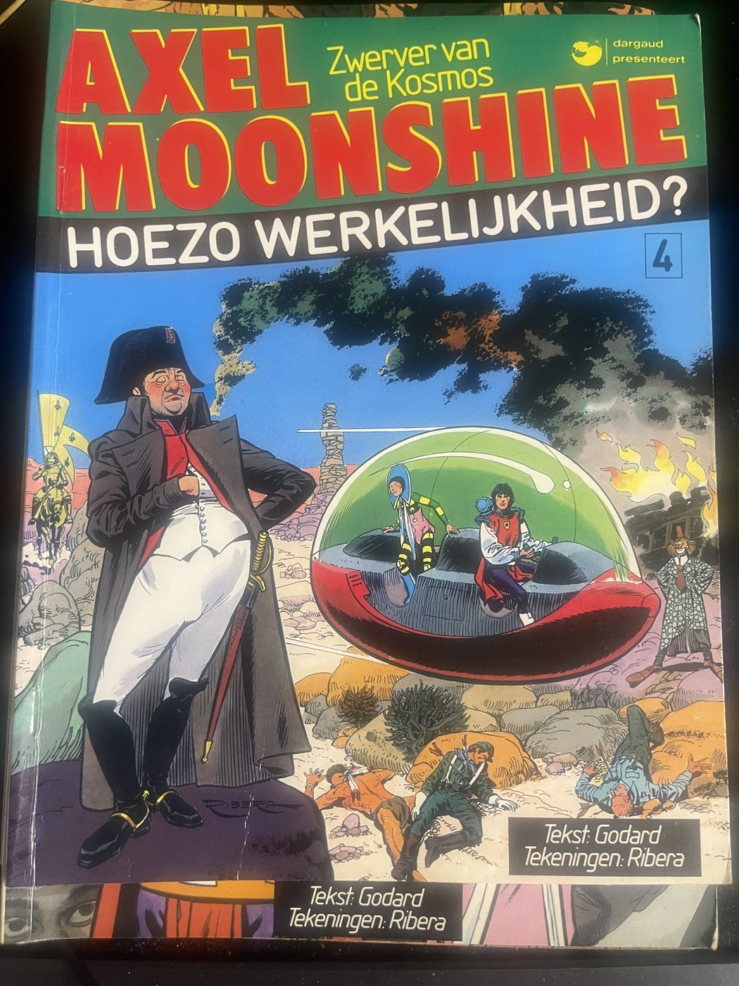 Axel Moonshine 4 - Hoezo werkelijkheid?