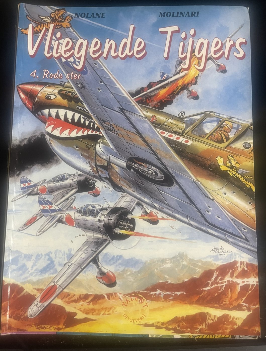 Vliegende Tijgers 4 - Rode Ster