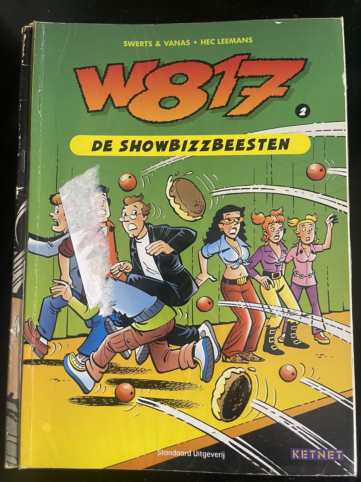 W817 - De showbizzbeesten
