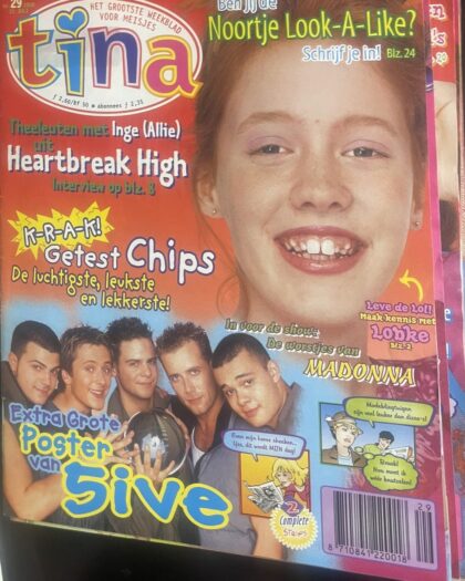 Cover van 2000 nummer 29
