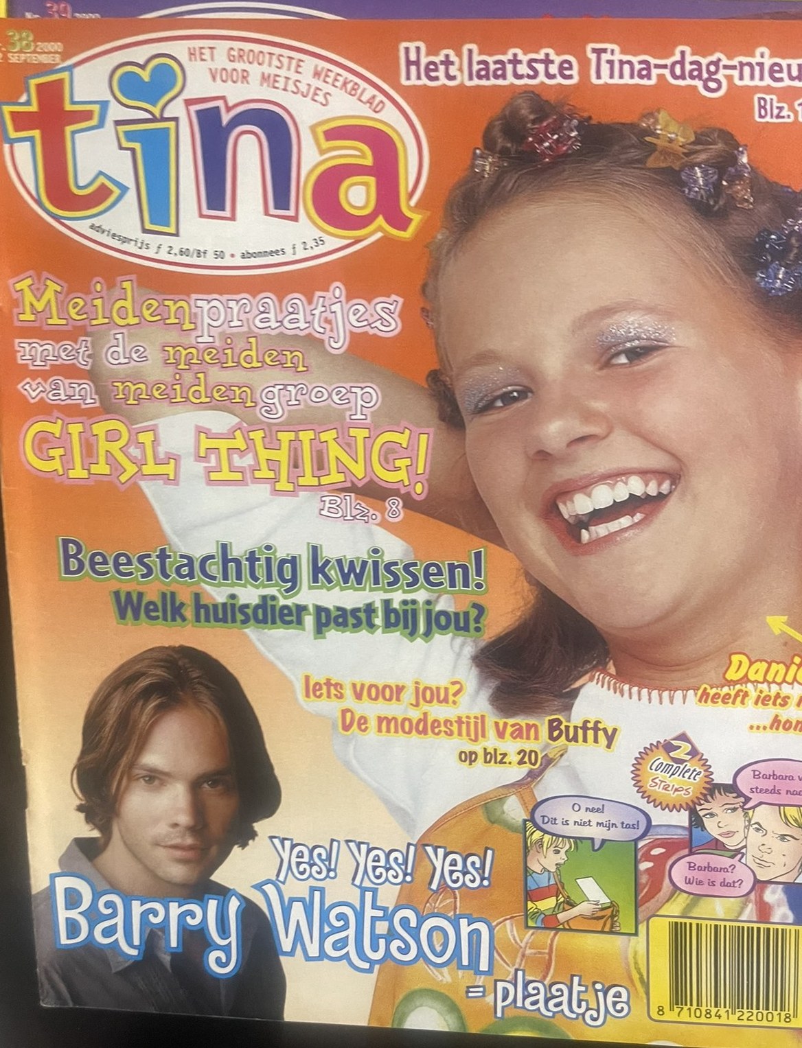 Cover van 2000 nummer 38