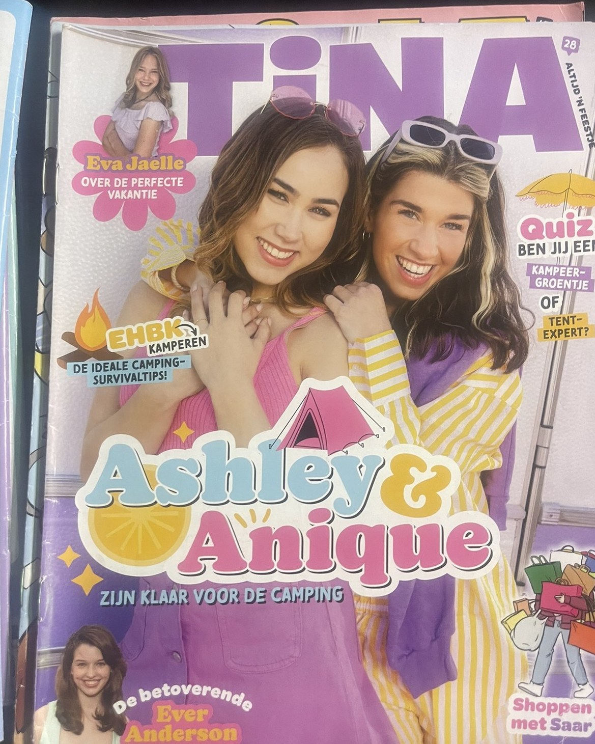 Cover van Tina 28